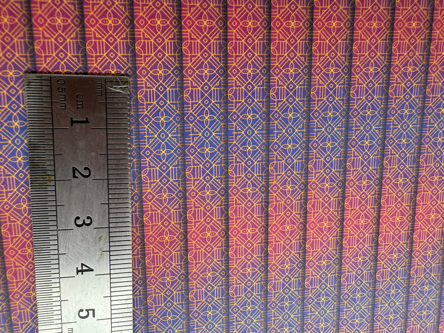Wallpaper ART DECO Purple blue blend 1/48th scale