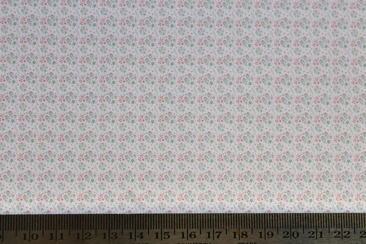 Wallpaper, grannies bedroom, pink/green sprig 1/48th scale