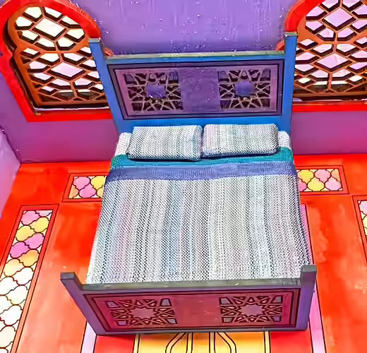Moroccan Double. 1/48th scale bed