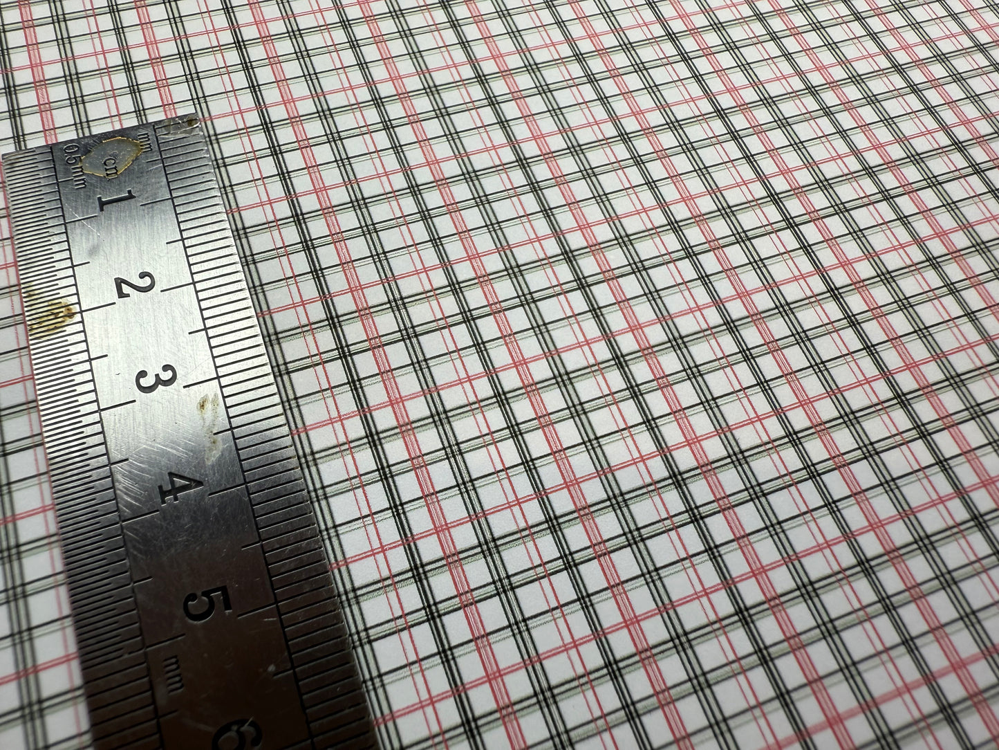 wallpaper Tartan pale red green