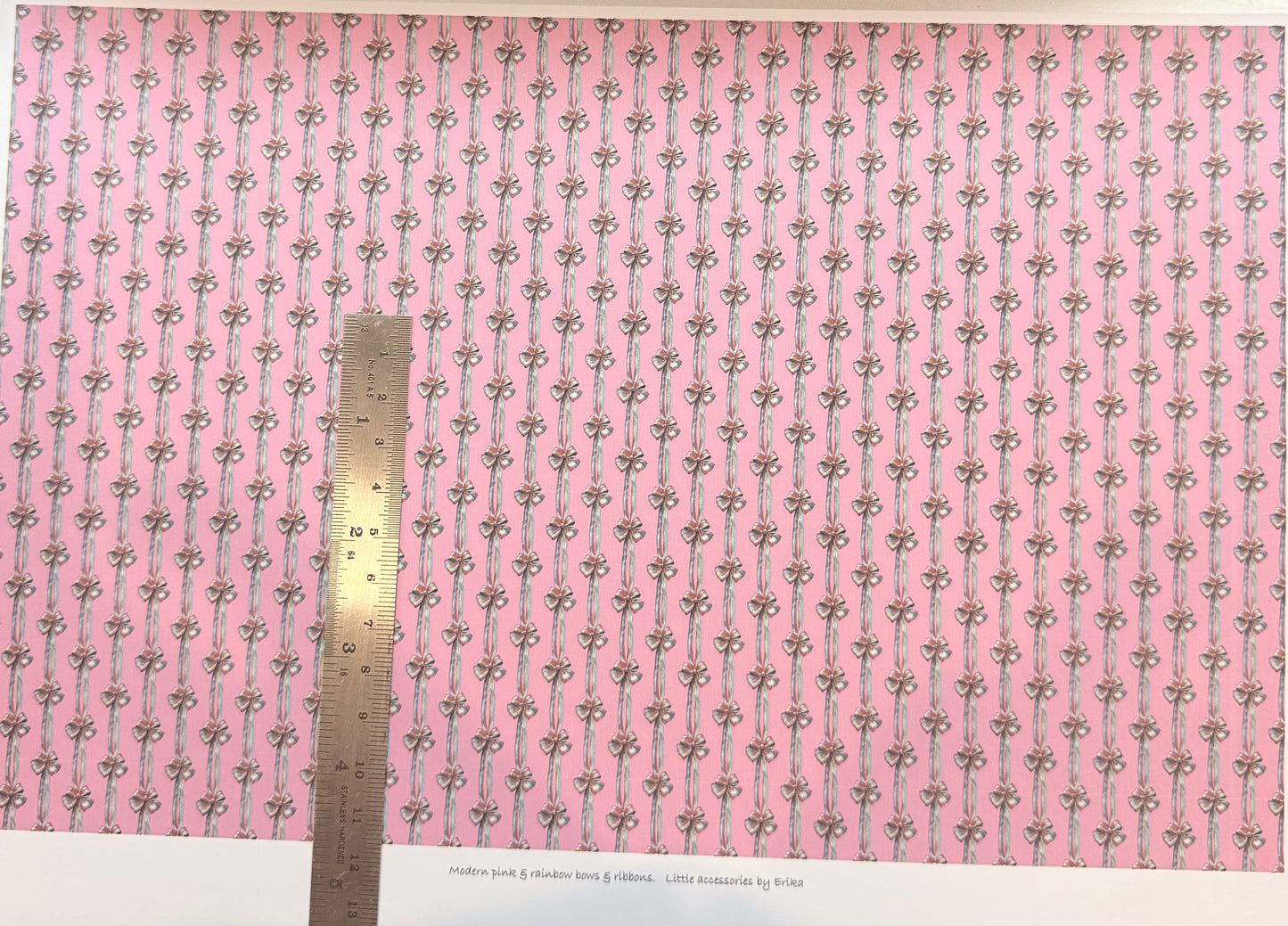 wallpaper pink & rainbow bows