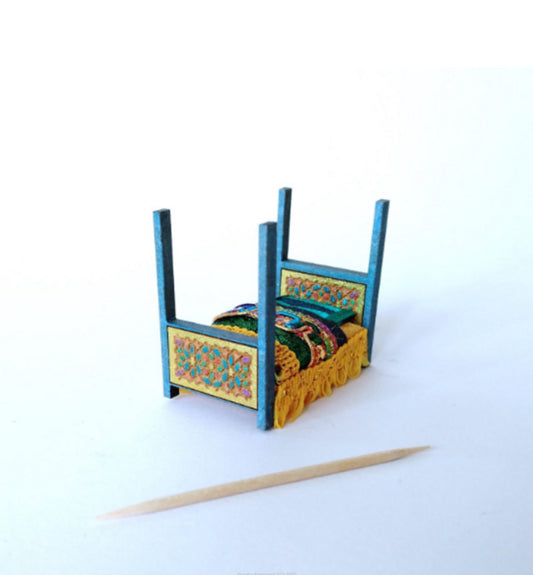 Moroccan collection. 4 poster single  bed (without canopy) 1/48th scale KIT
