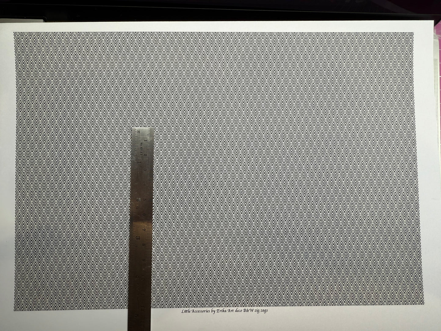 wallpaper Art Deco B&W zigzags