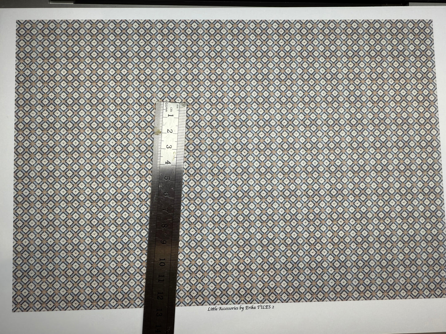 wallpaper Tiles 2 Blue yellow diamonds