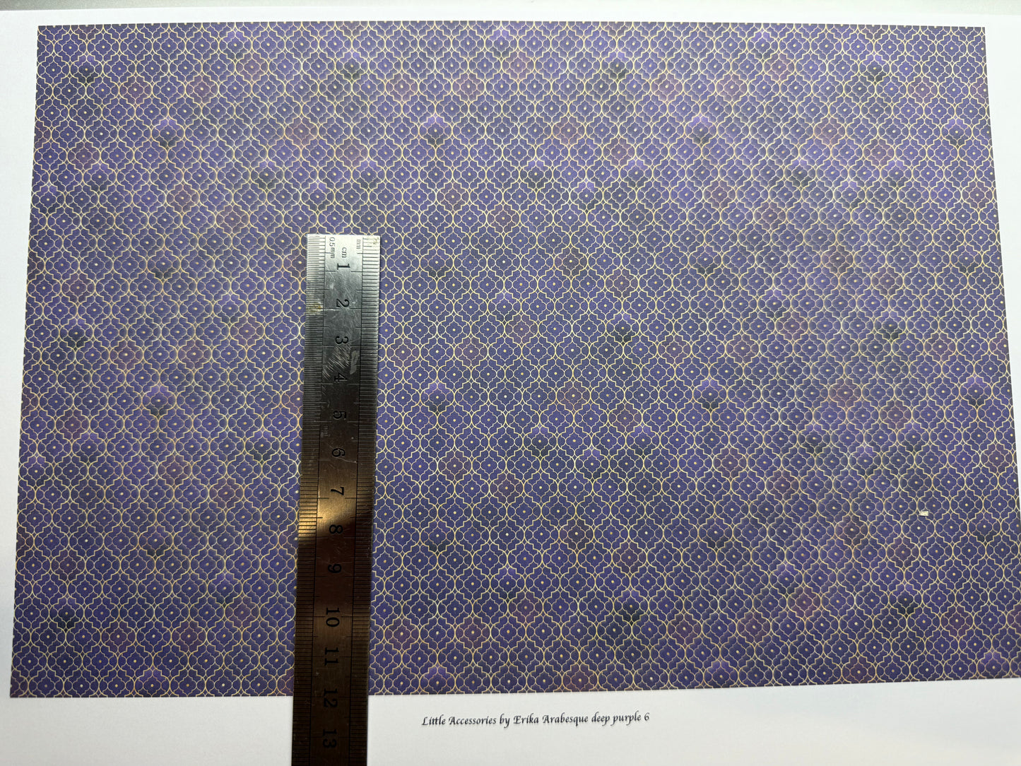 Wallpaper Arabesque deep purple 6