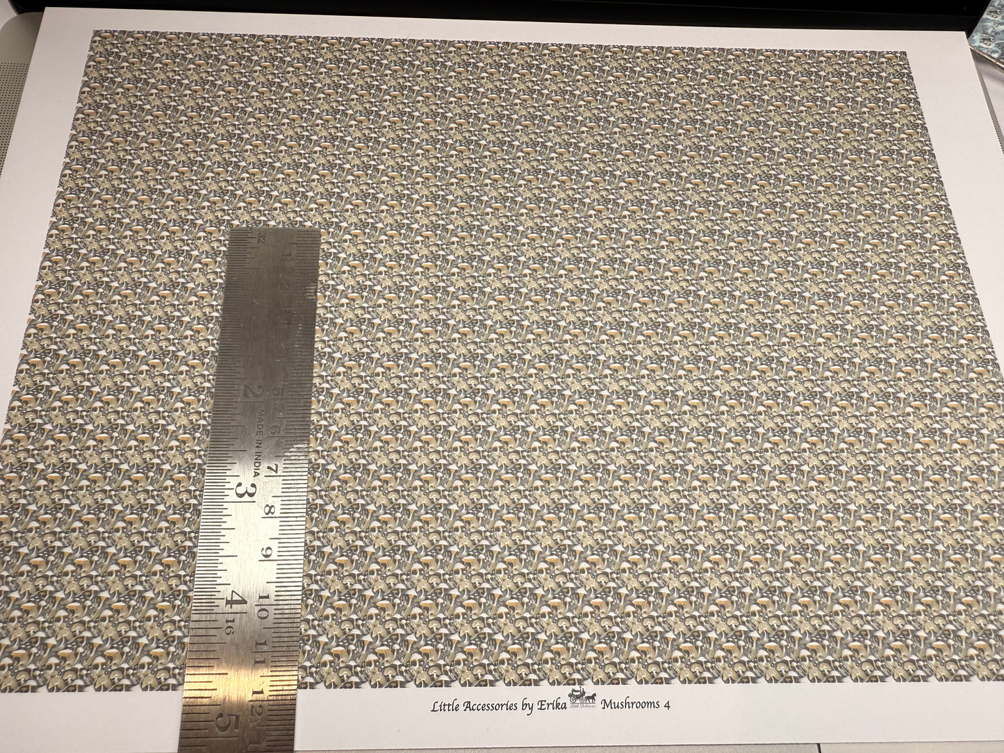 Wallpaper Mushrooms 4 1/48th scale