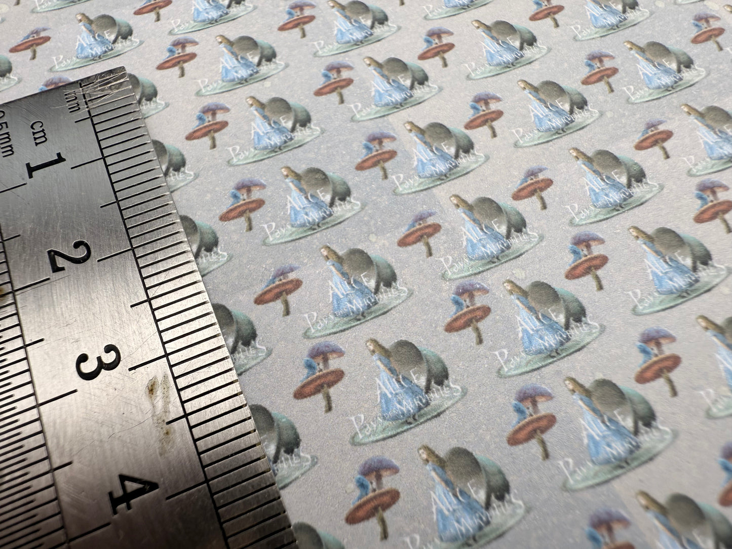 Wallpaper ALICE 5 teacup 1/48