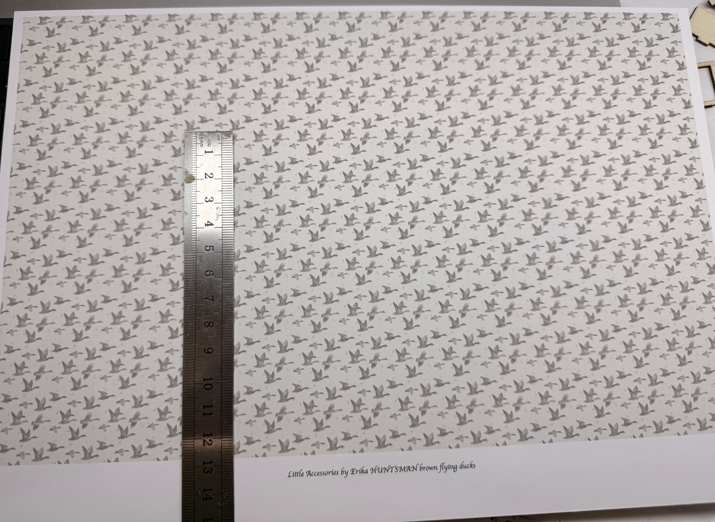 Wallpaper Hunting. brown flying ducks 1/48th