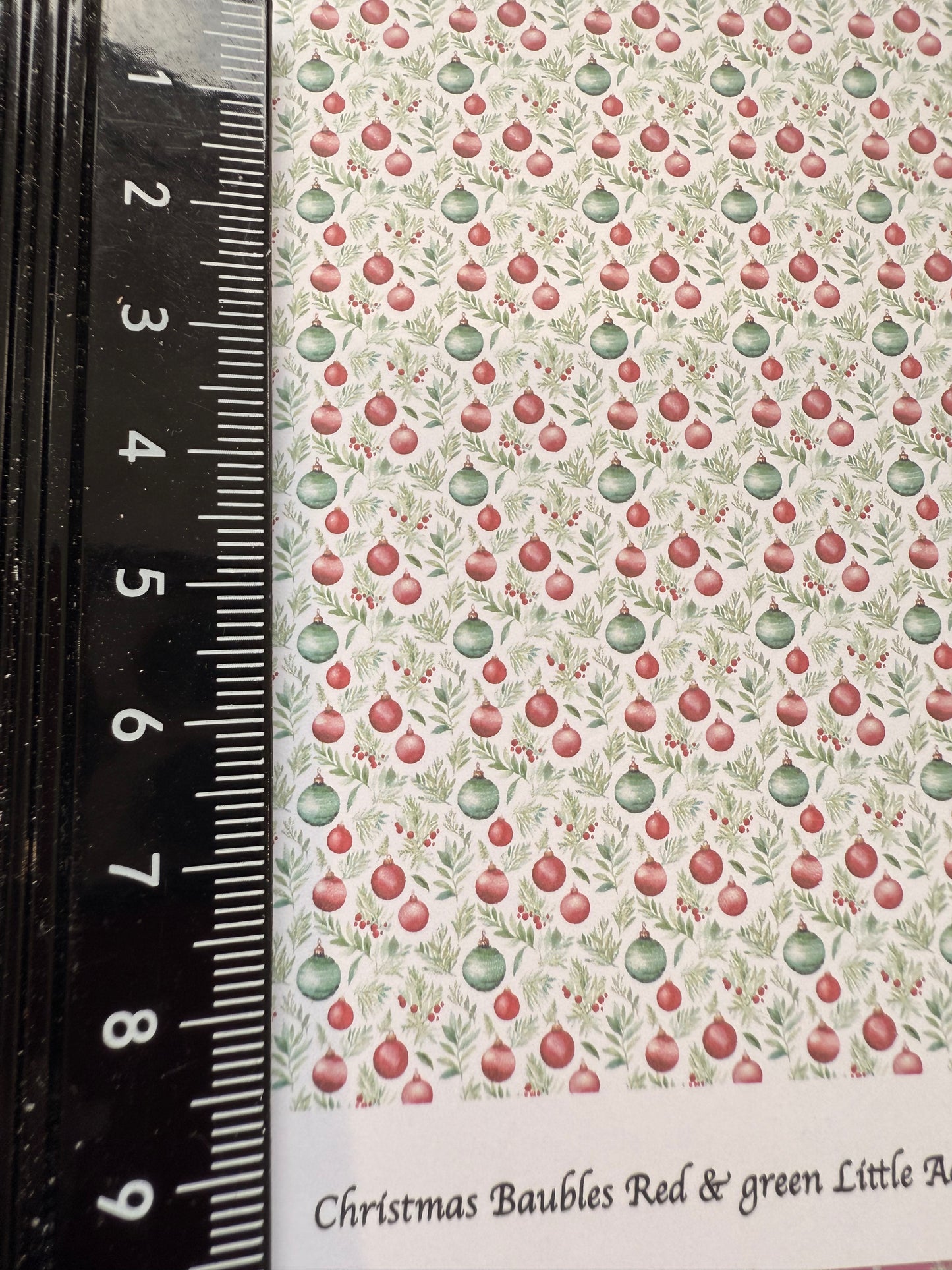 Wallpaper - Christmas baubles red & green. 1/48th scale