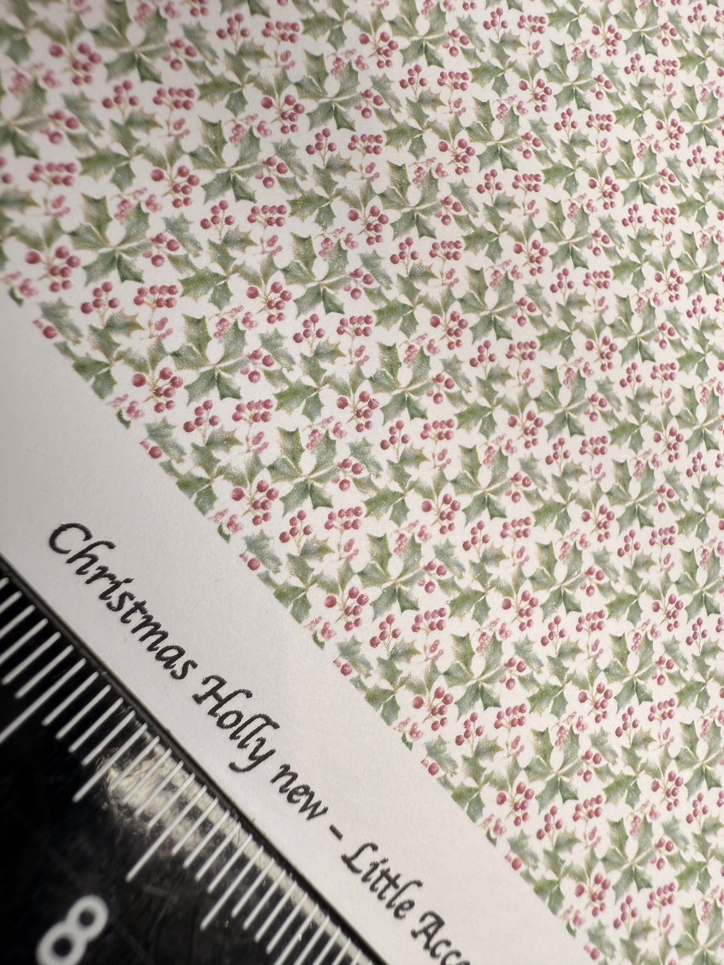 Wallpaper. Christmas Holly new. 1/48th scale