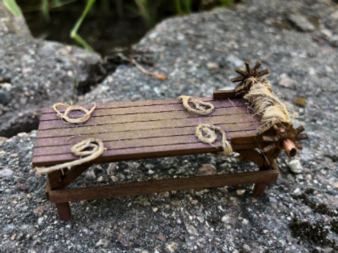 PUNISHHMENT & PERSUASION STRETCHING RACK. 1/48th scale kit