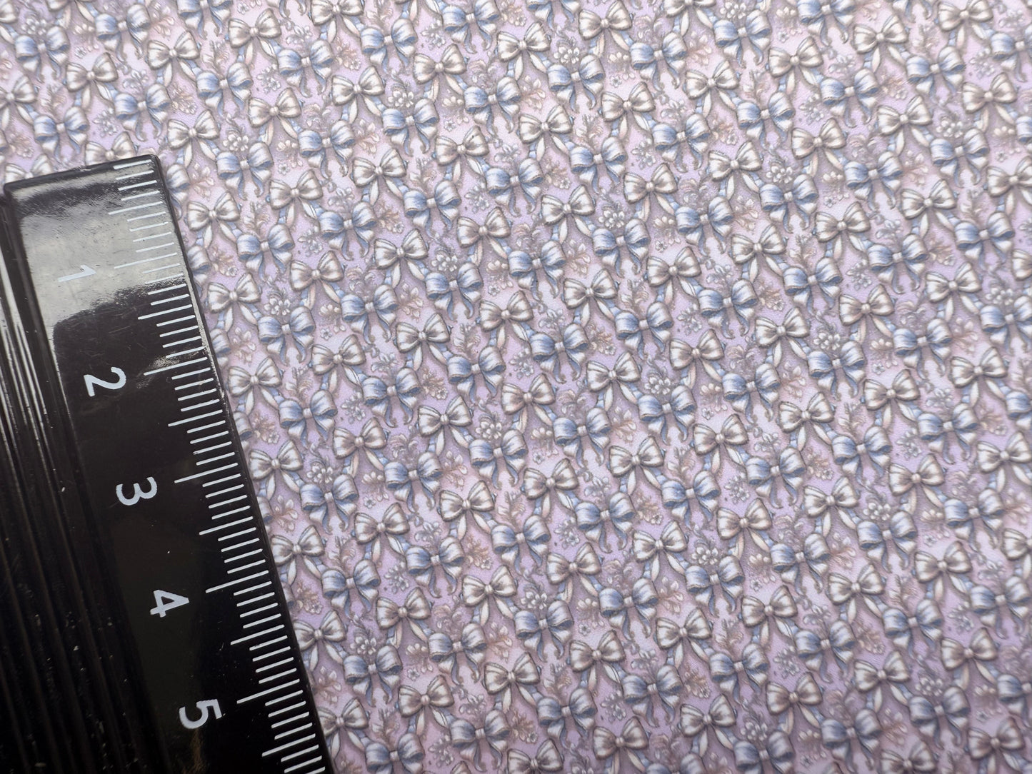 WALLPAPER BOWS PINK 2