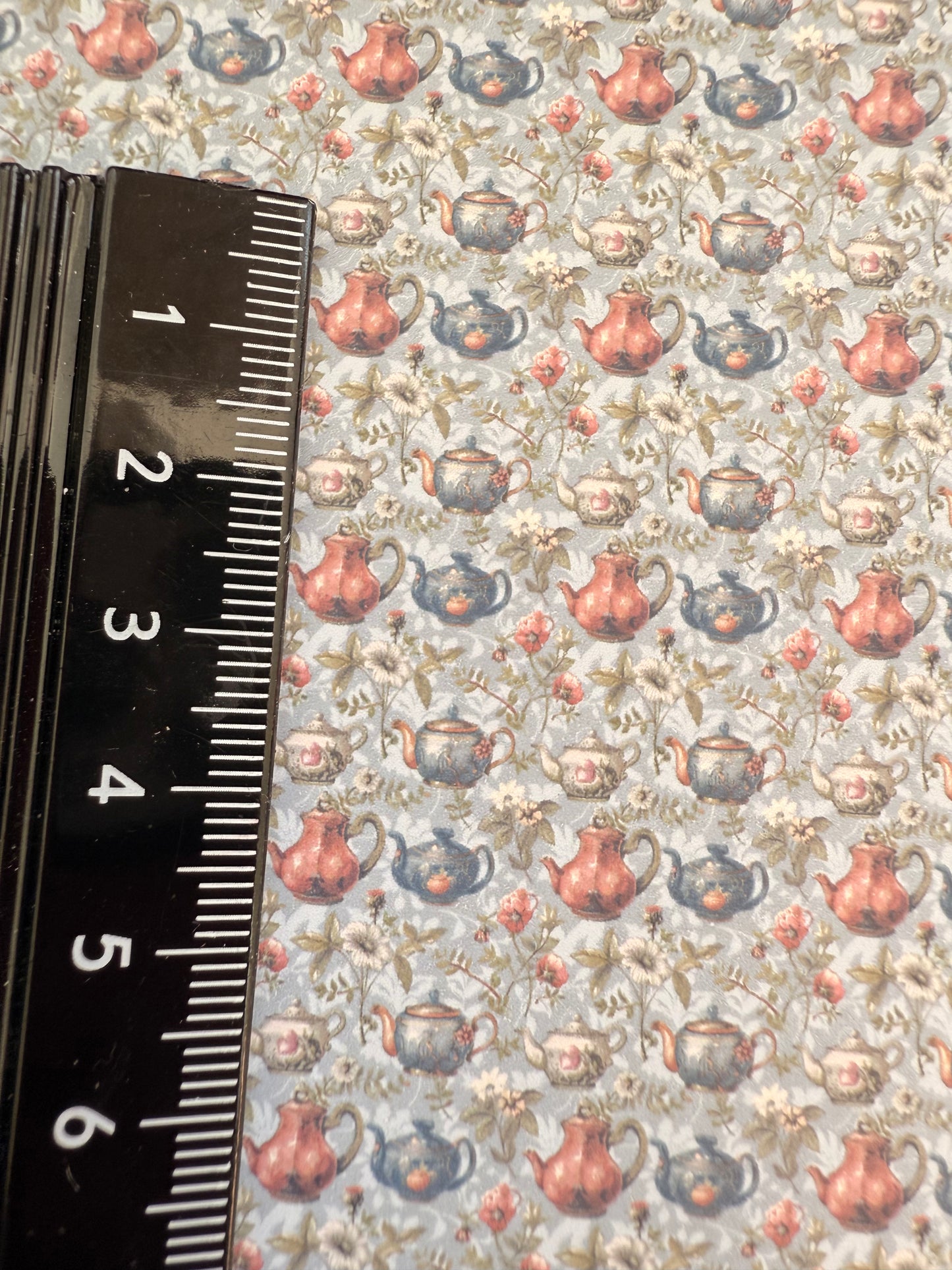 WALLPAPER KITCHEN COFFEE & TEAPOTS.