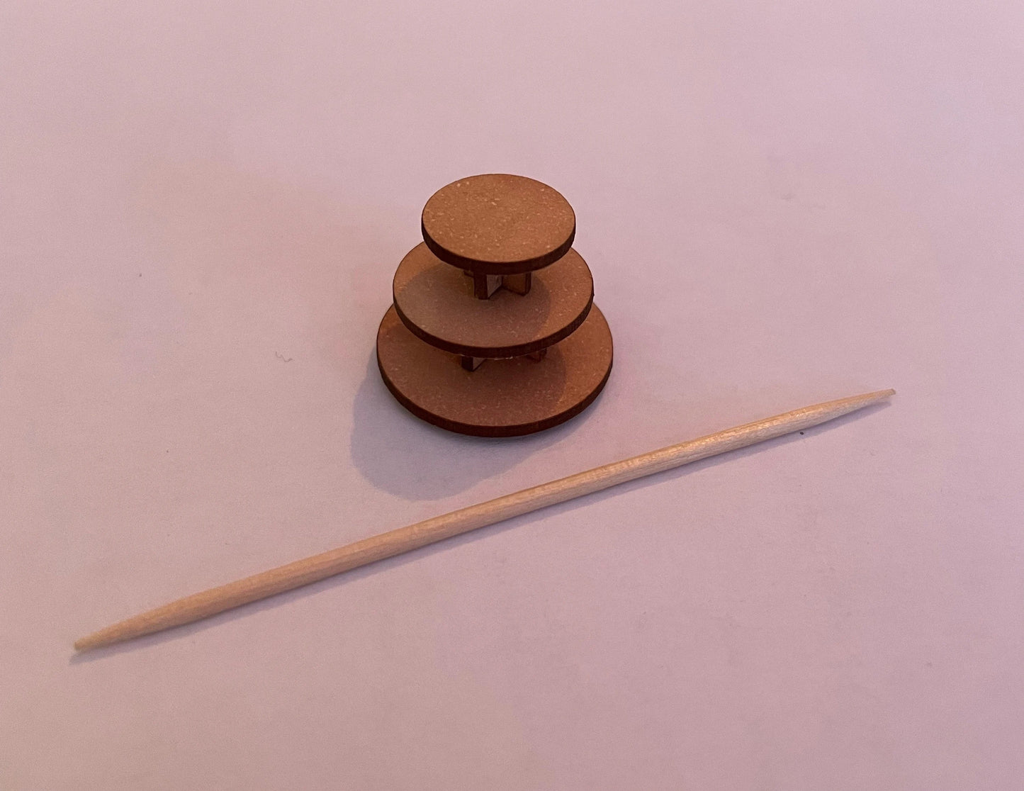 Miscellaneous items. BOOKCASE-ROUND.1/48th scale kit