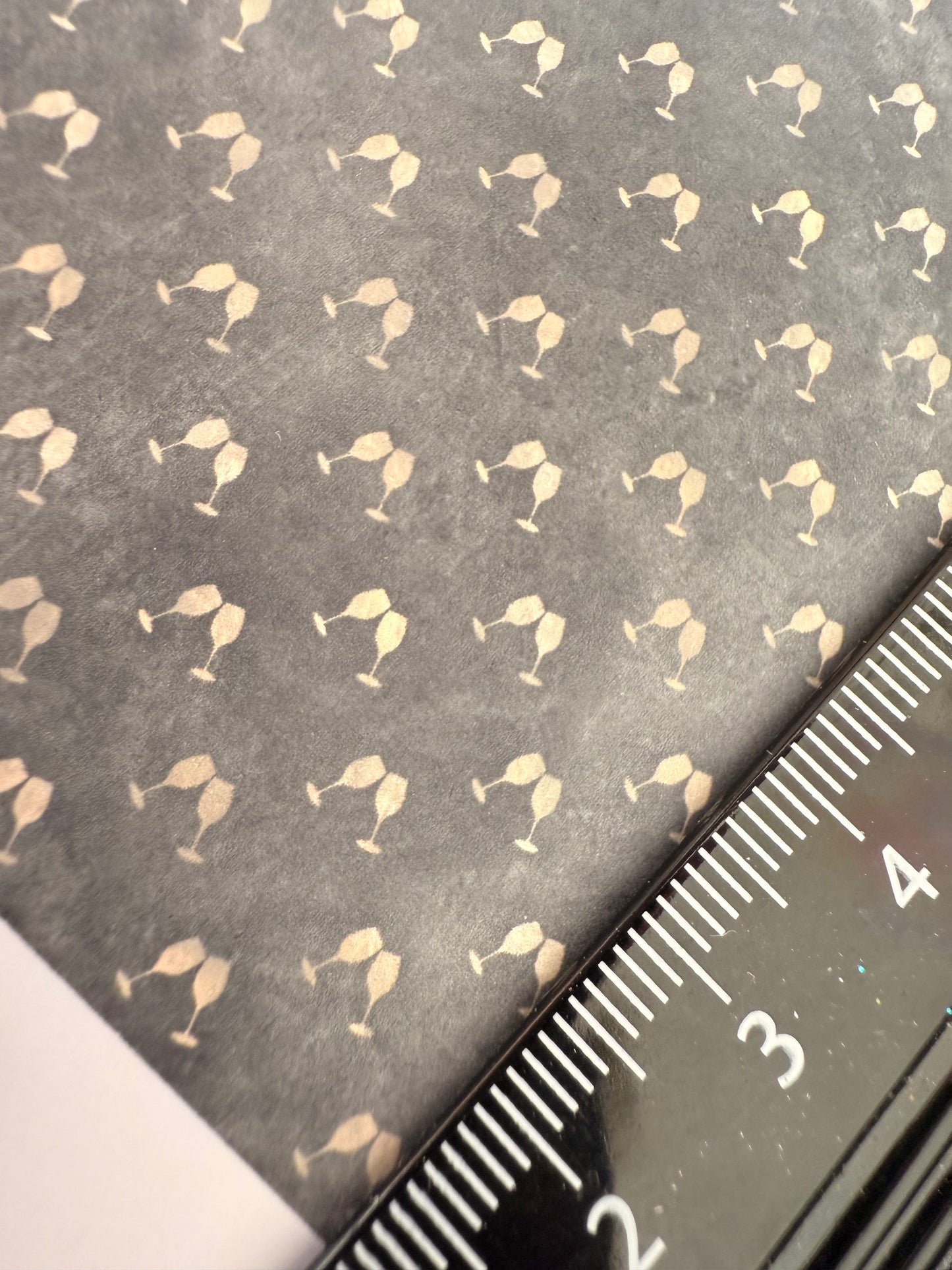 FABRIC Contrast/French gold champagne & black