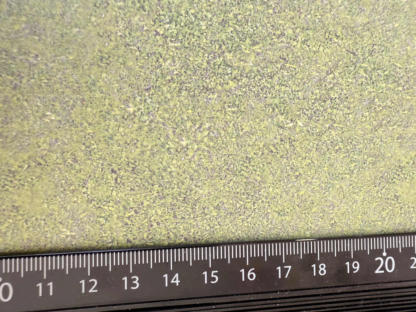 wallpaper CONTRAST GREEN LAWN GRASS