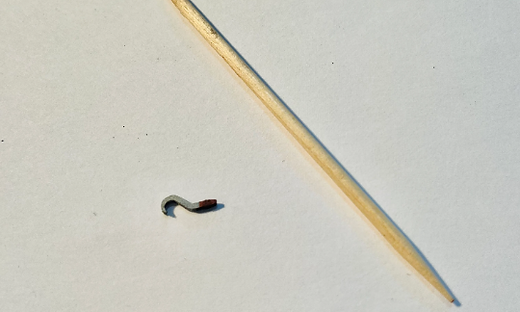 HOMEMAKING MEAT HOOKS (5 in a pack.) 1/48th scale KIT