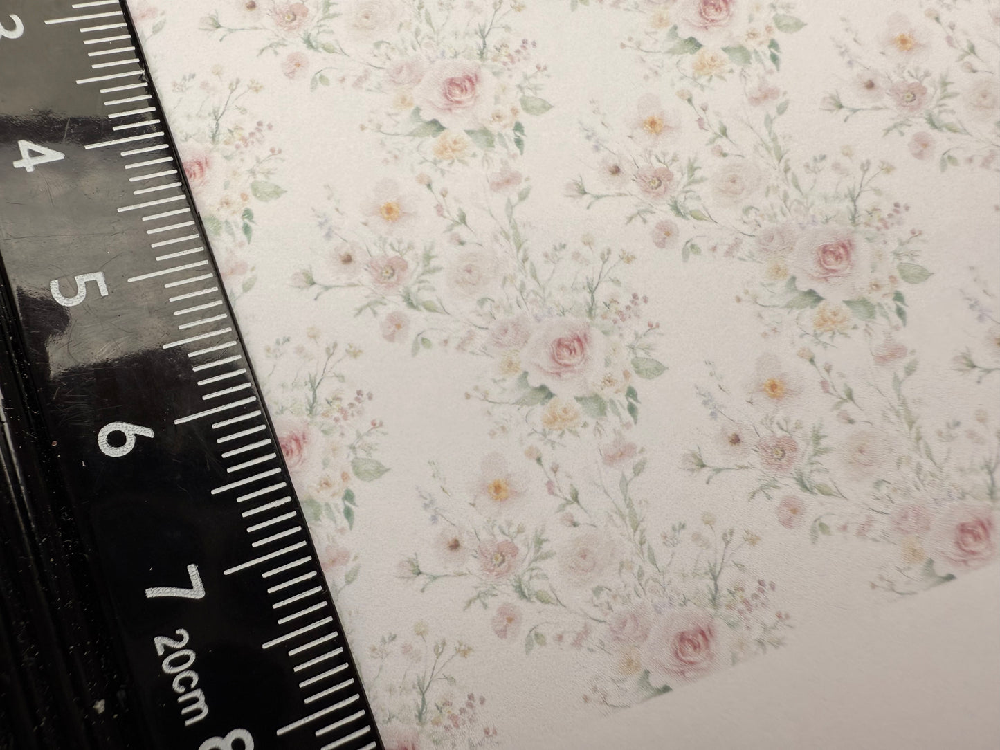 WALLPAPER PASTEL FLORAL 2