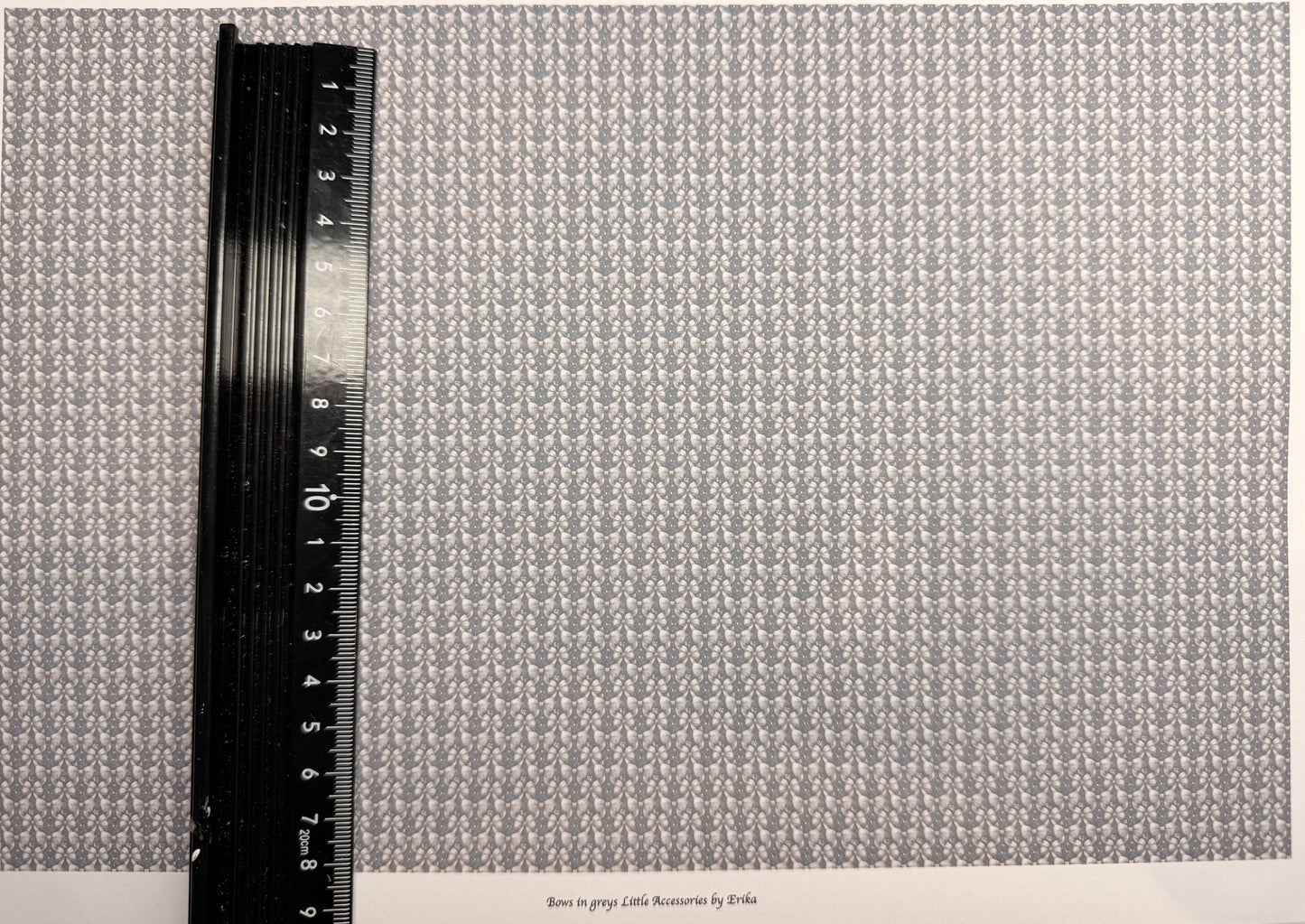 WALLPAPER CONTEMPORARY BOWS IN GREY