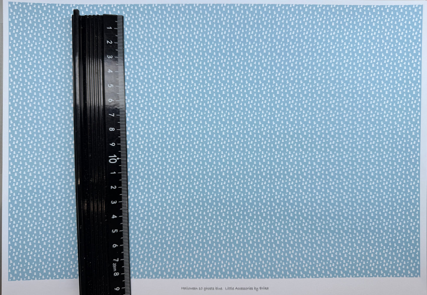 Wallpaper Halloween 10 ghosts blue