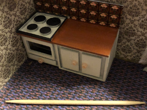 HOME MAKING. COOKER HOB & CUPBOARD UNIT. 1/48th scale.