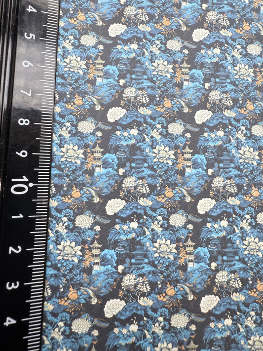 FABRIC Chinese blue pagoda's