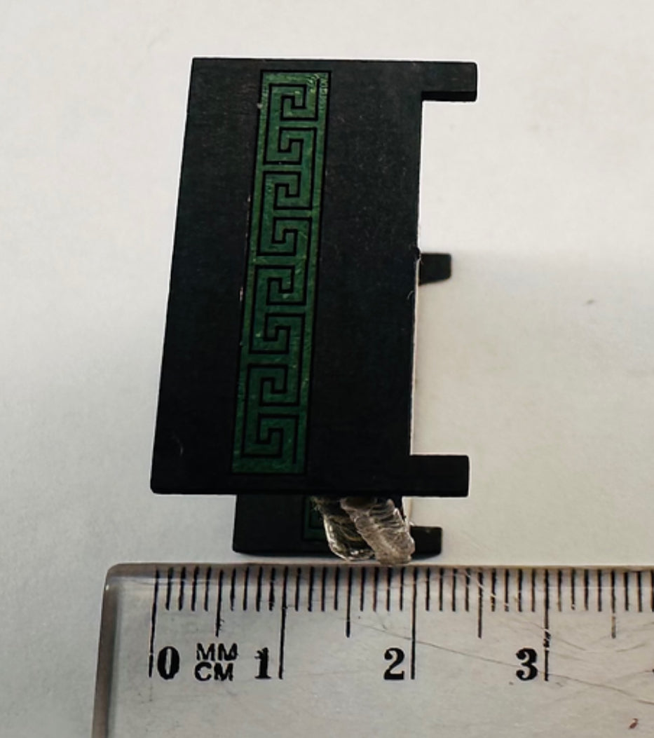 Chinese single bed,1/48th scale kit