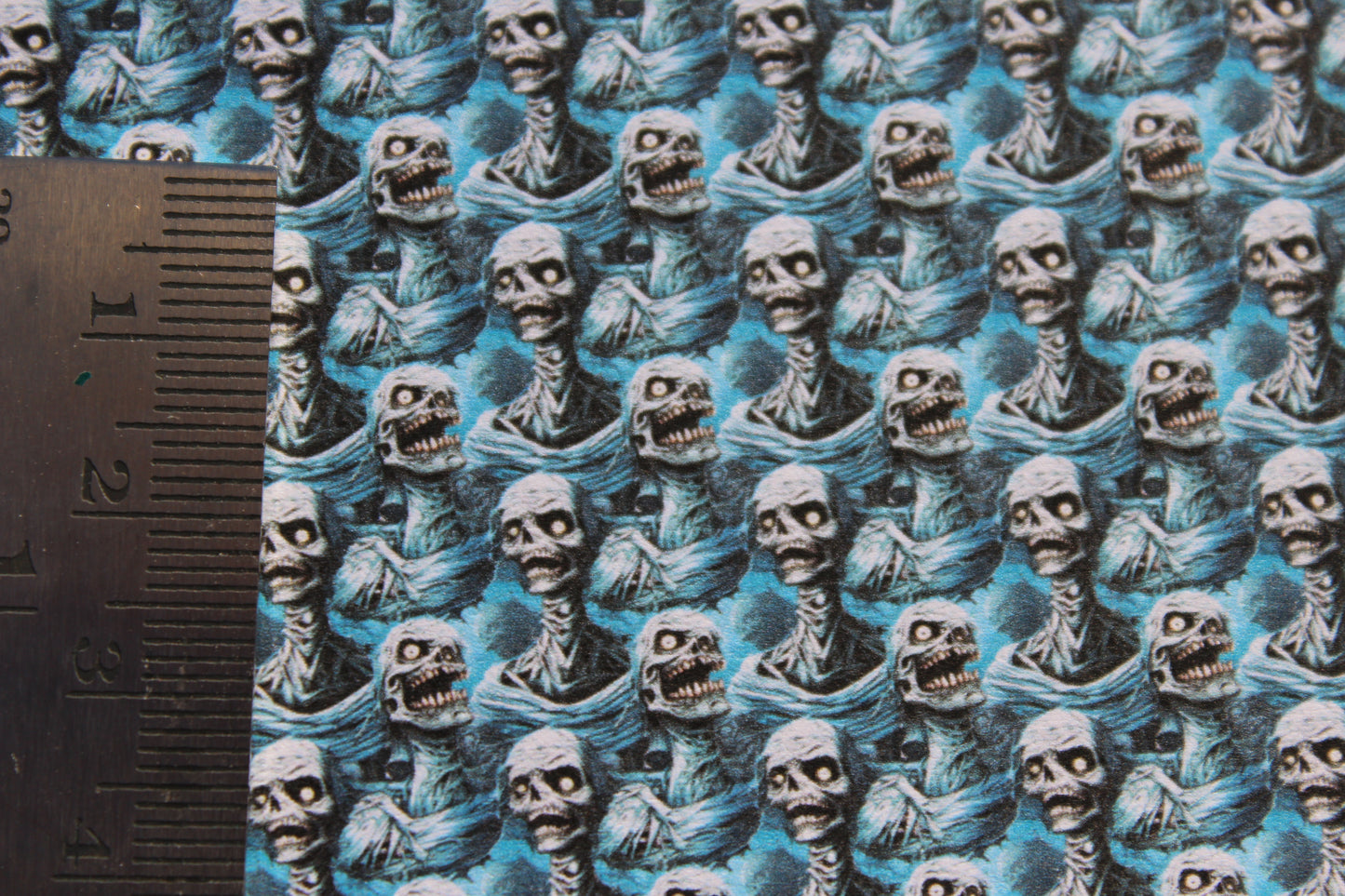 Wallpaper HALLOWEEN zombie skeletons 1/48th scale