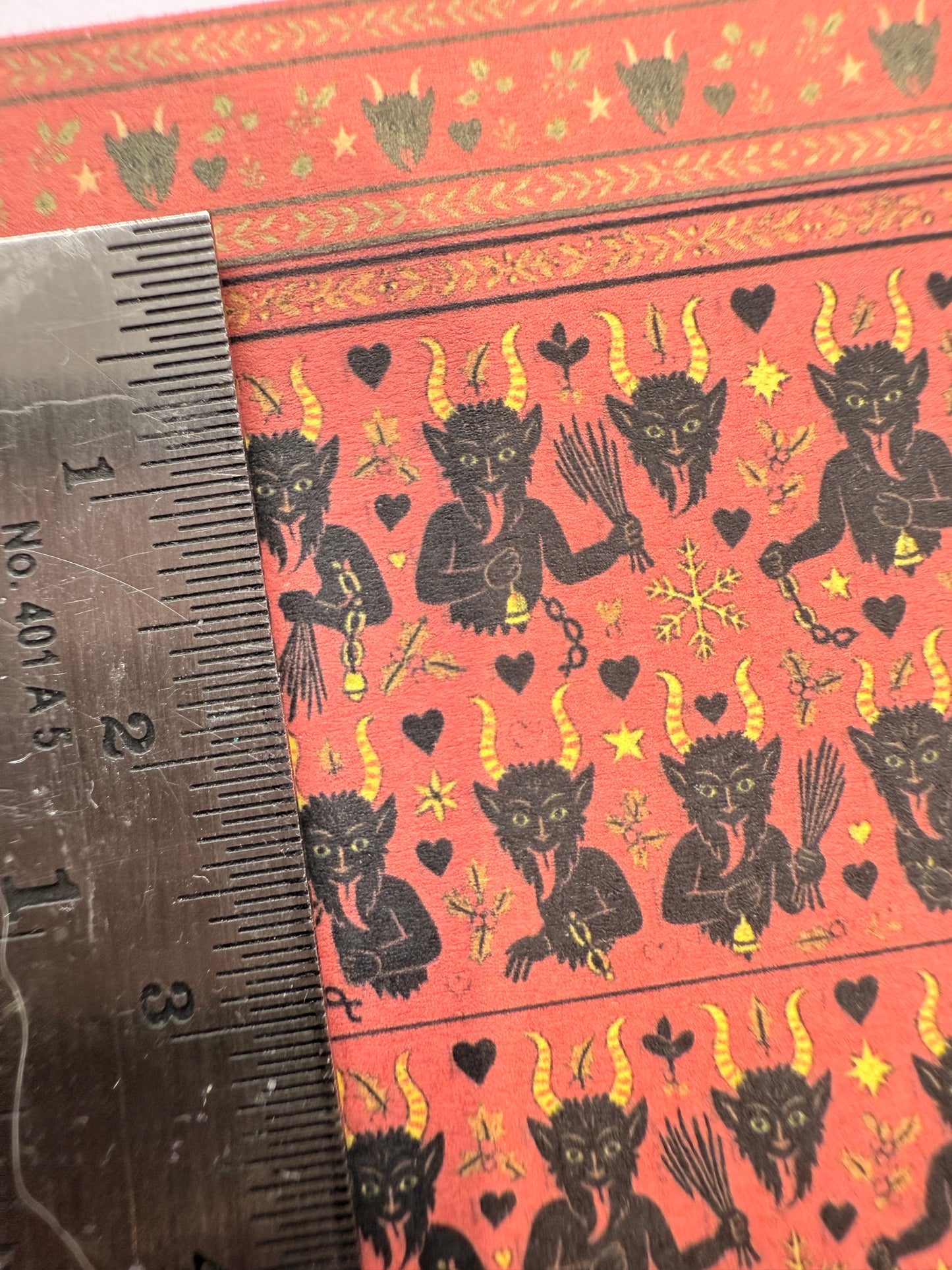 SET wallpaper matching set KRAMPUS x2