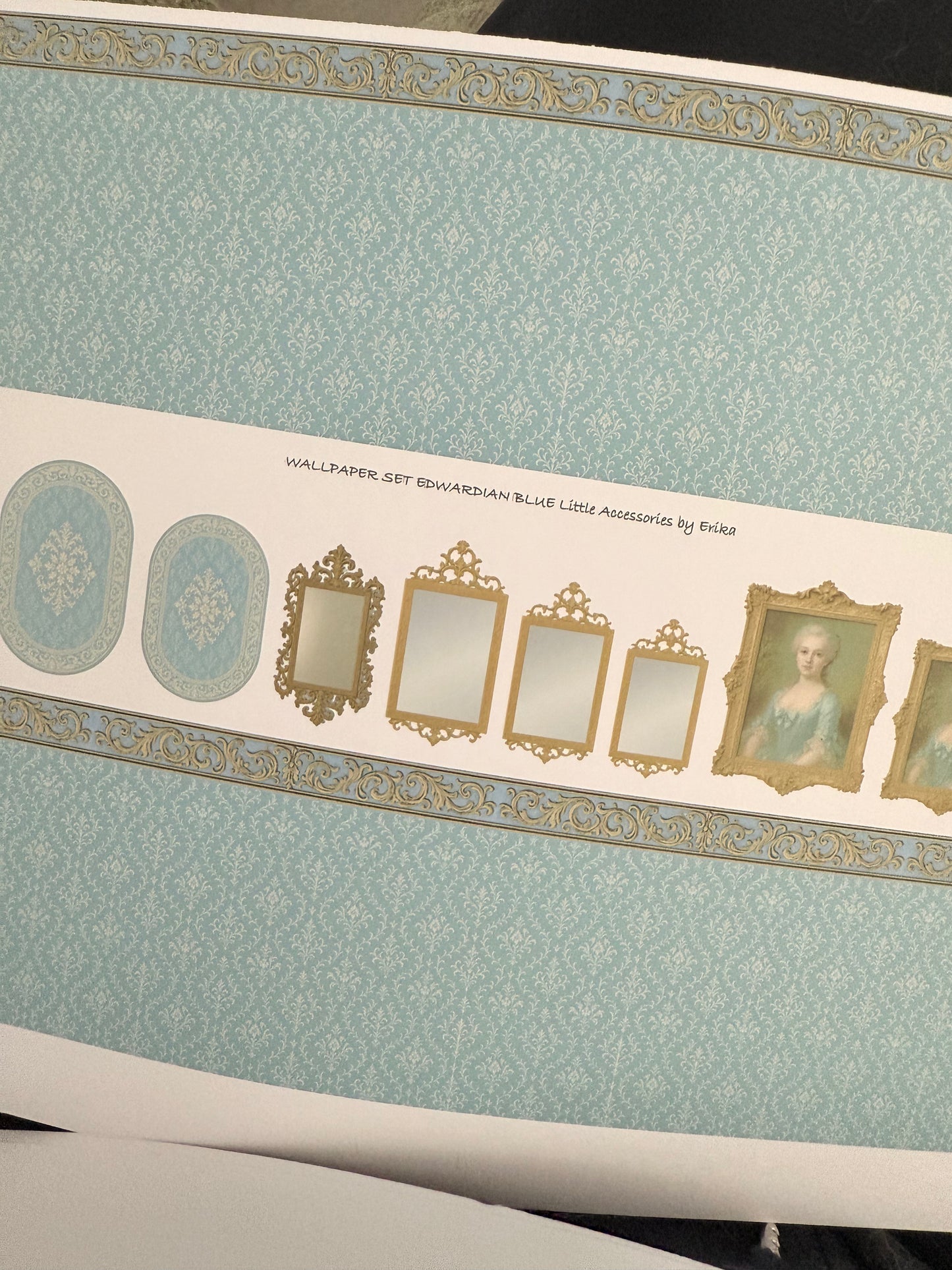 SET WALLPAPER Edwardian blue