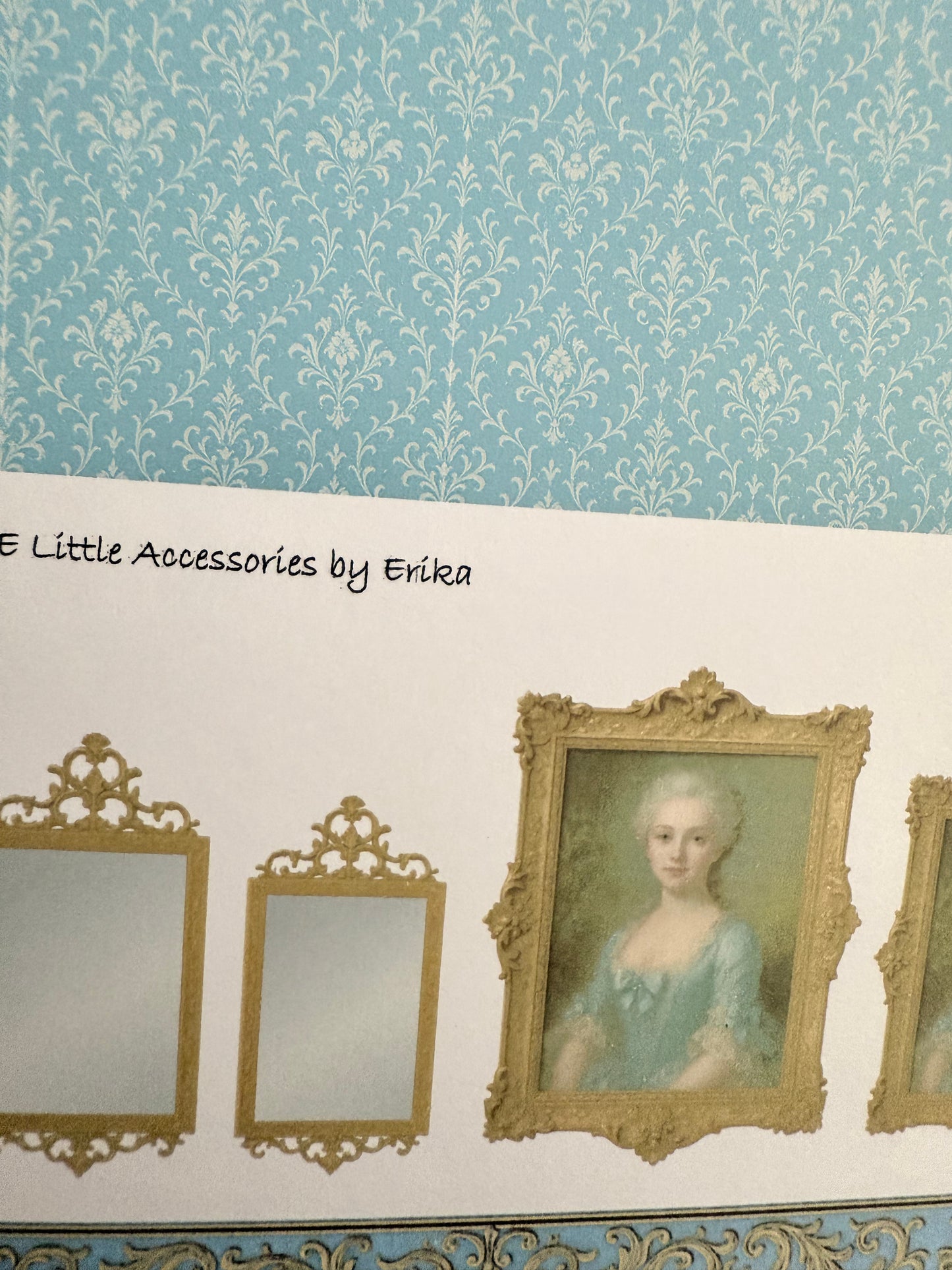 SET WALLPAPER Edwardian blue