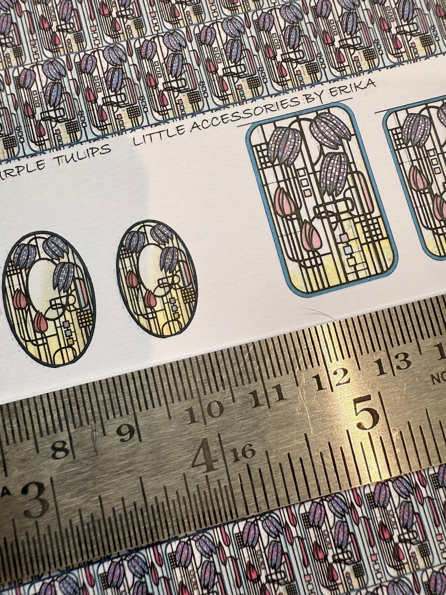 SET WALLPAPER Mackintosh purple tulips