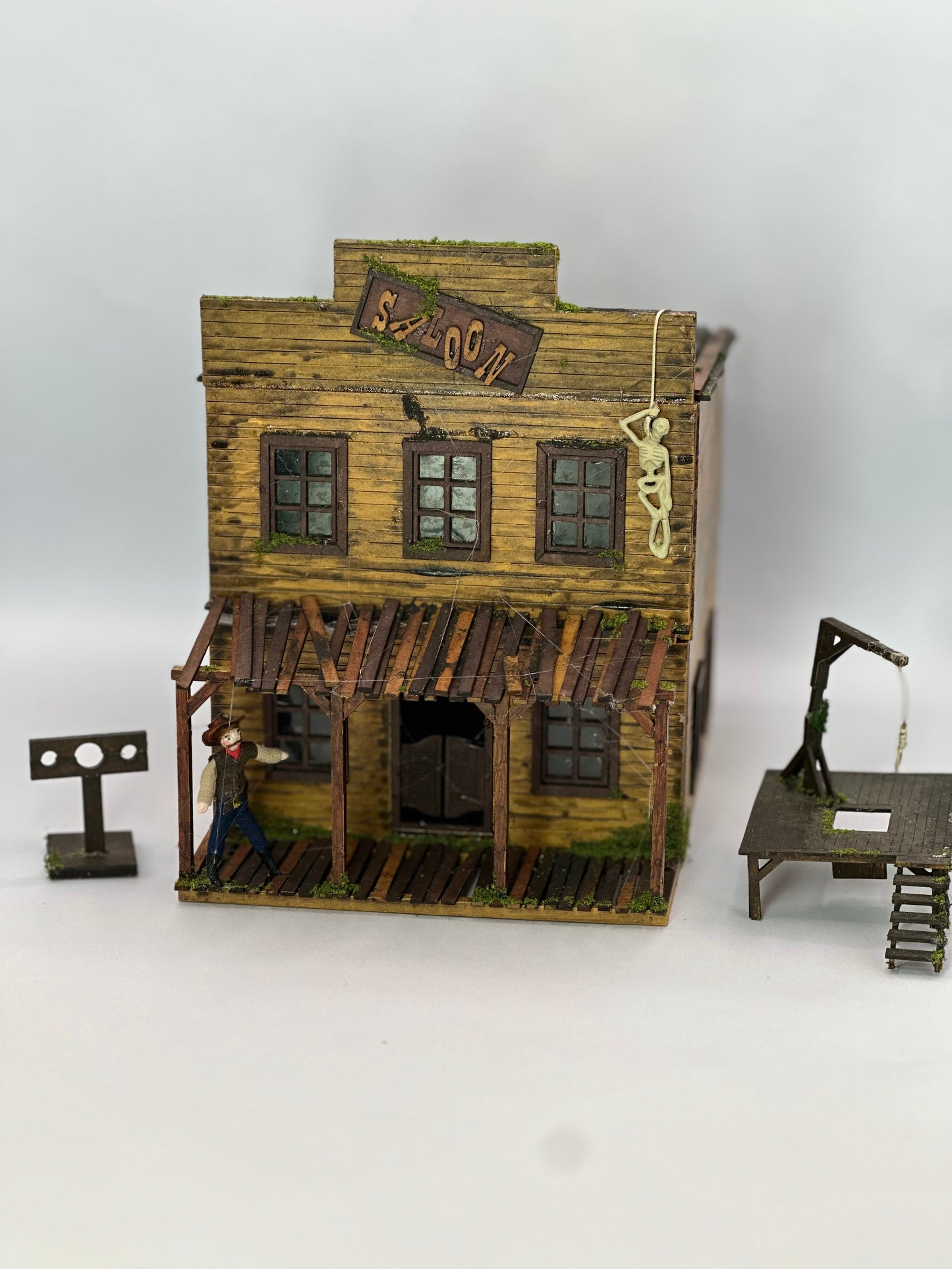 Wild West Collection. Saloon. 1/48th scale KIT