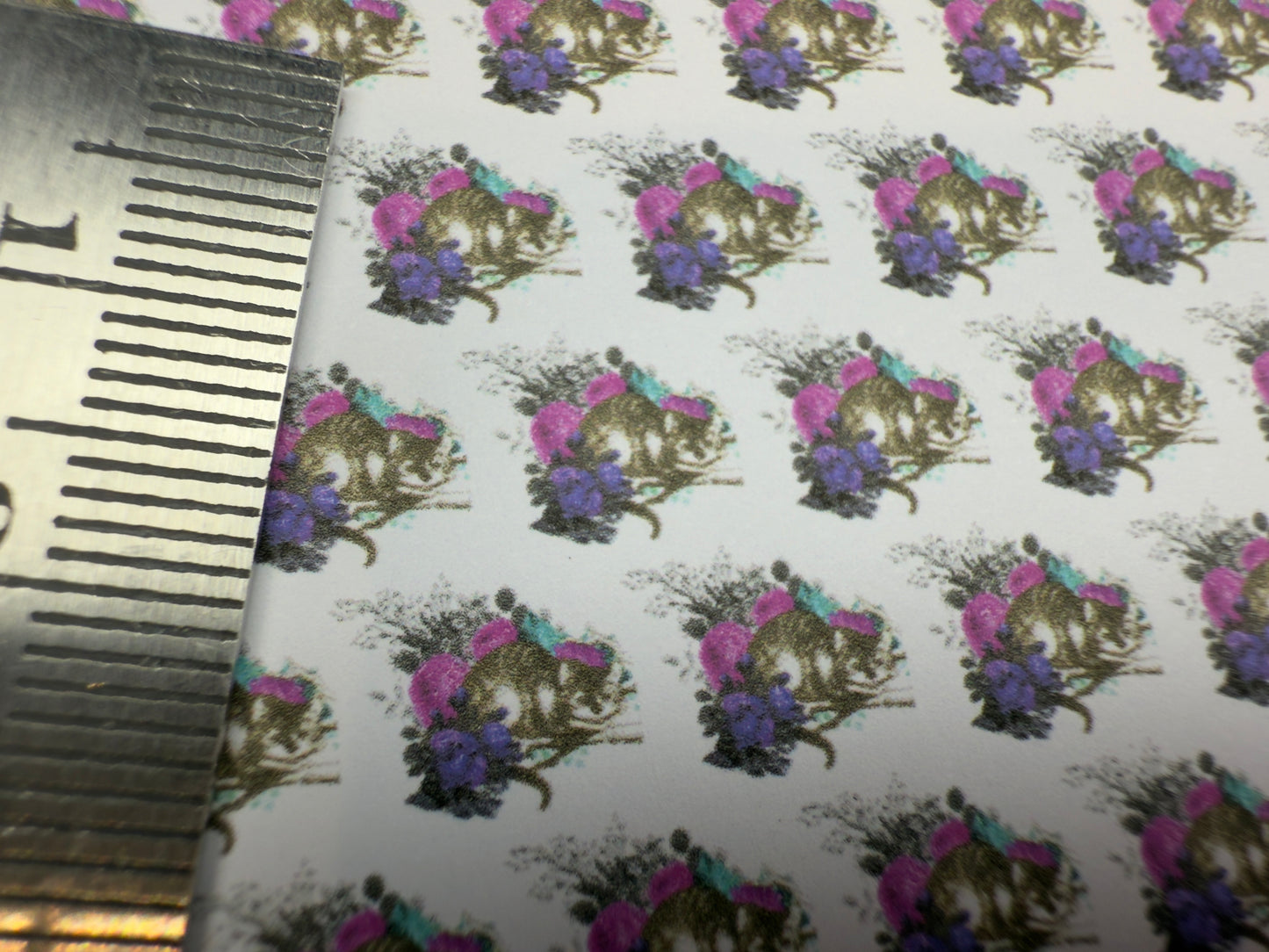 Wallpaper ALICE cat 4 purple flowers 1/48th scale