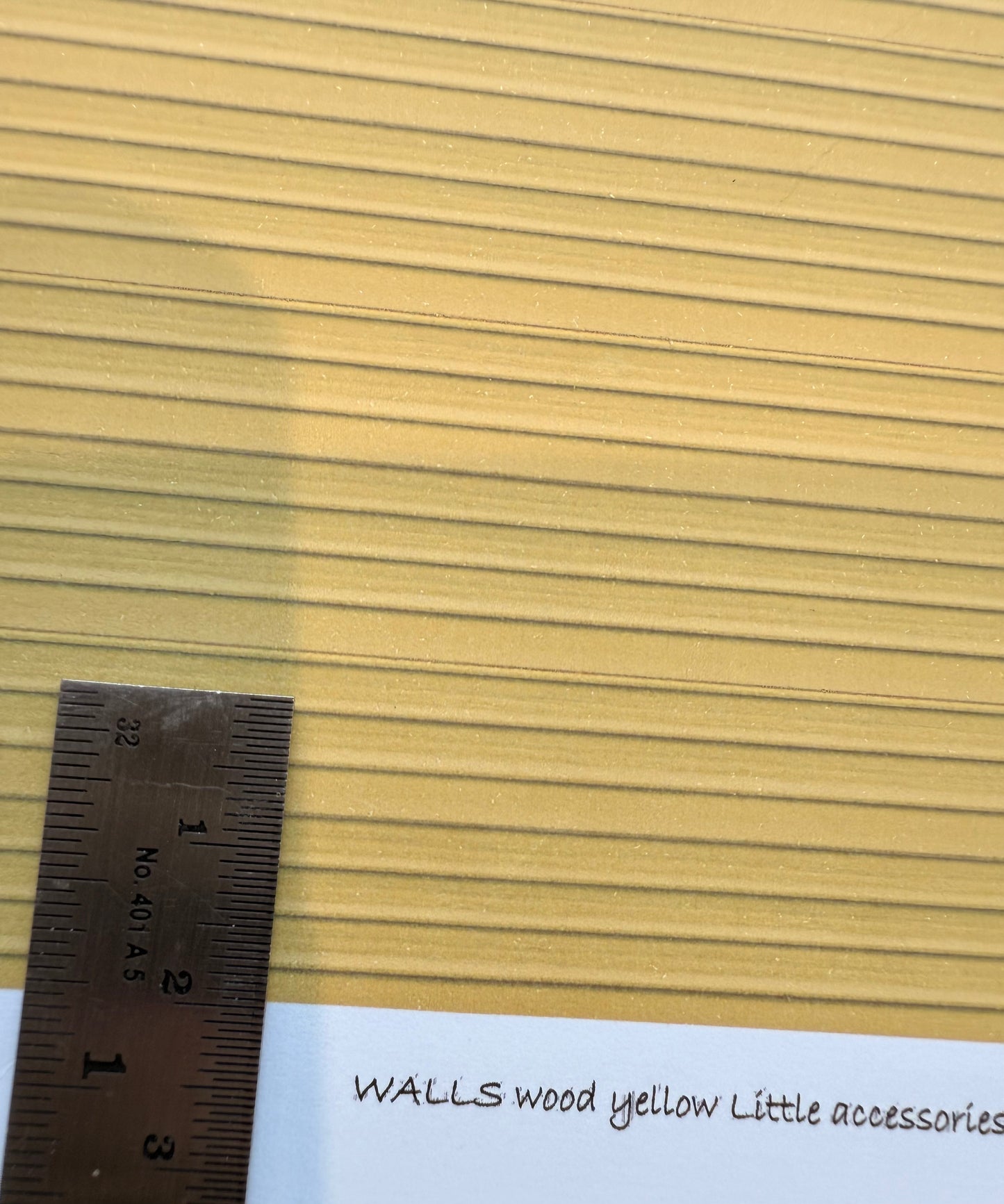 WALLPAPER WOOD PANELLING WARM YELLOW HORIZONTAL