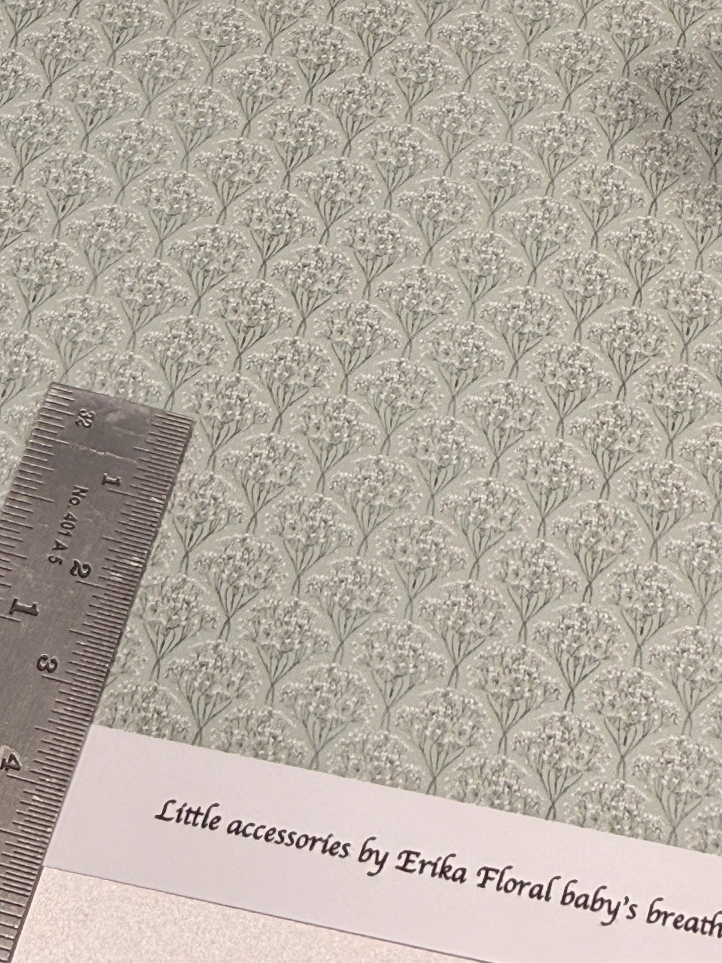 WAllpaper Floral Babys breath 2