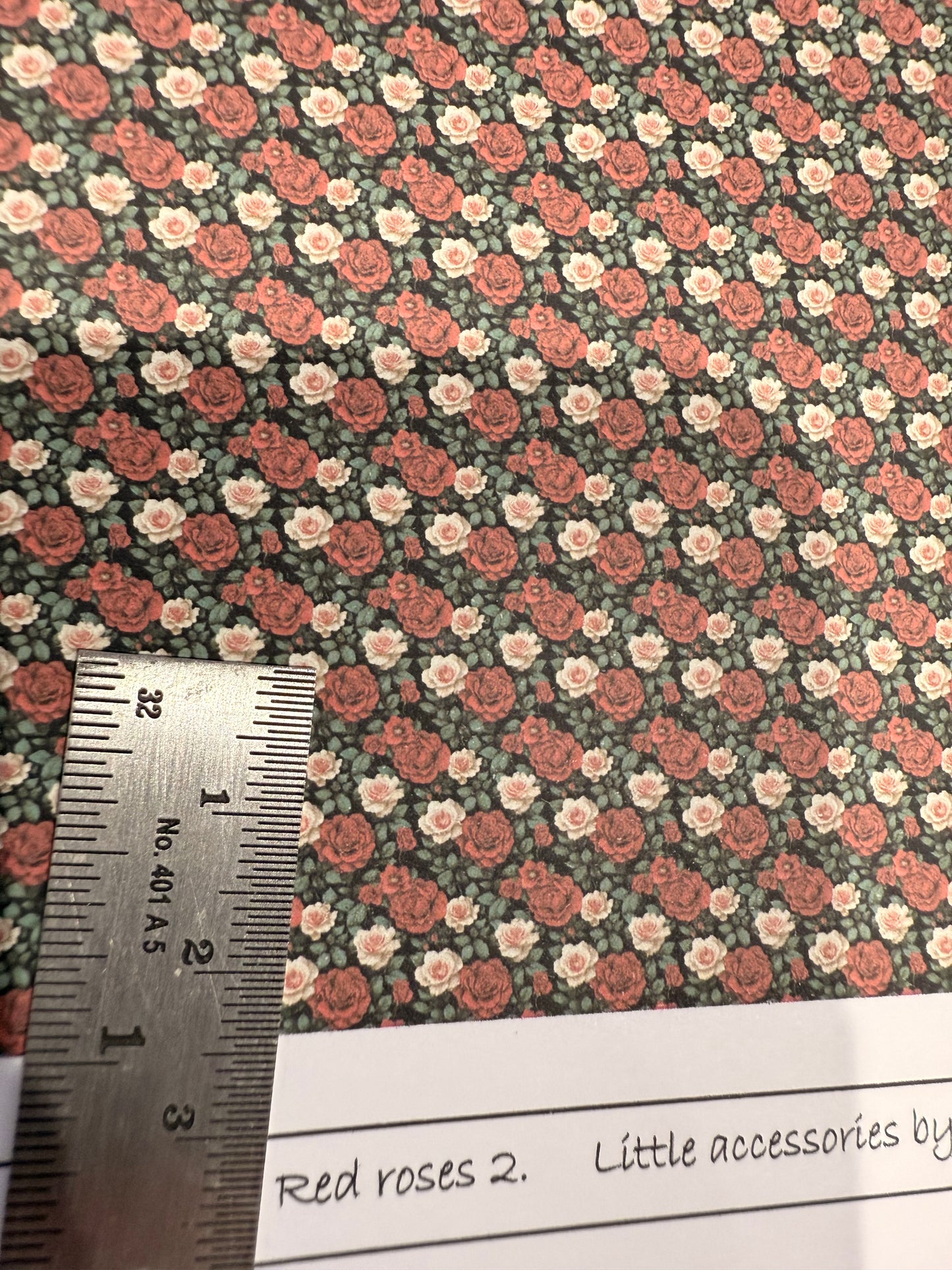 Wallpaper Floral Red roses 2