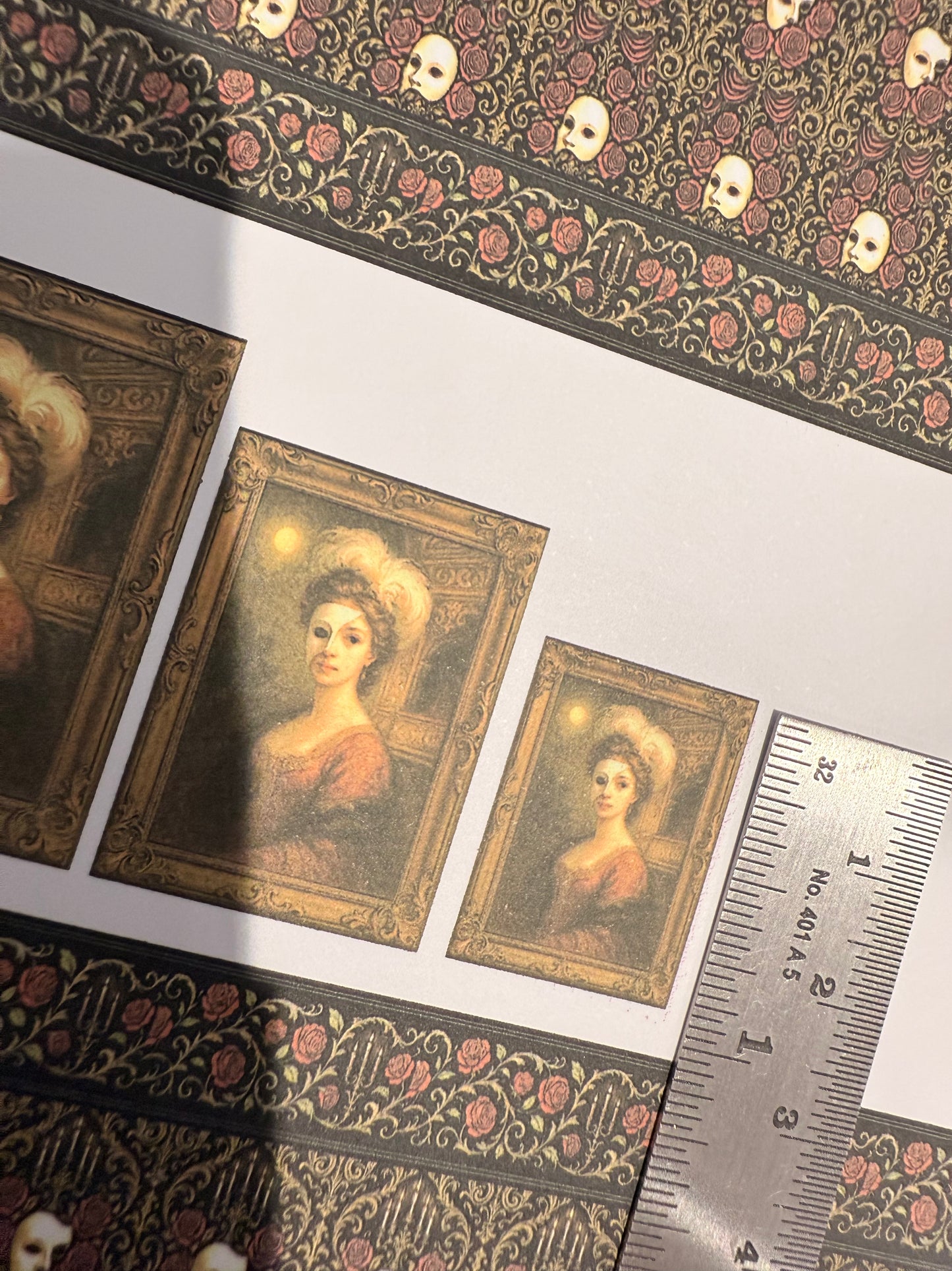 SET OF MATCHING PHANTOM OF THE OPERA WALLPAPER 1/48