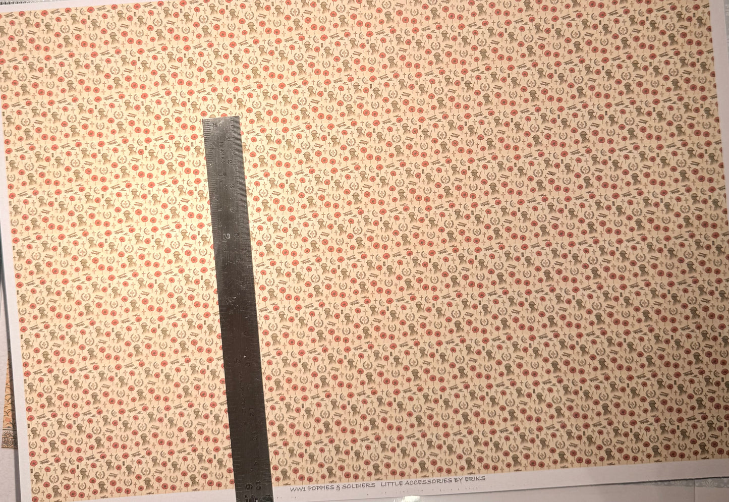 wallpaper WW1 poppies & Soldiers