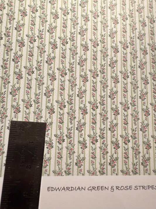WALLPAPER EDWARDIAN GREEN & ROSES STRIPES