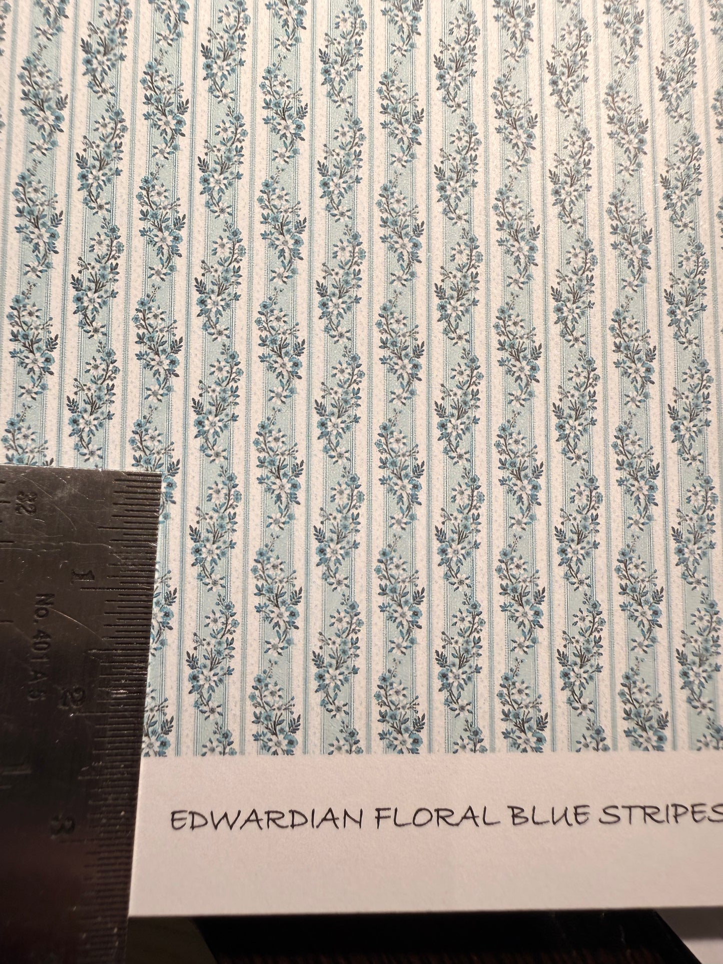 WALLPAPER EDWARDIAN FLORAL BLUE STRIPES