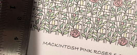 WALLPAPER MACKINTOSH PINK ROSES & GREEN