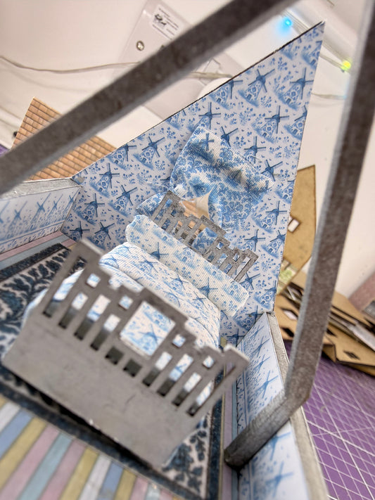 Mackintosh bed 1/48th scale