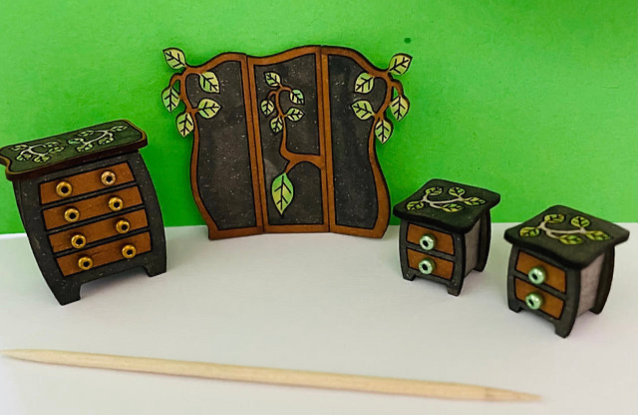 Enchanted Forest DRESSING SCREEN. 1/48th scale kit