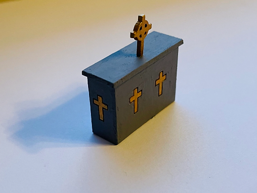 MEDIEVAL ALTER WITH CROSSES 1/48th scale KIT