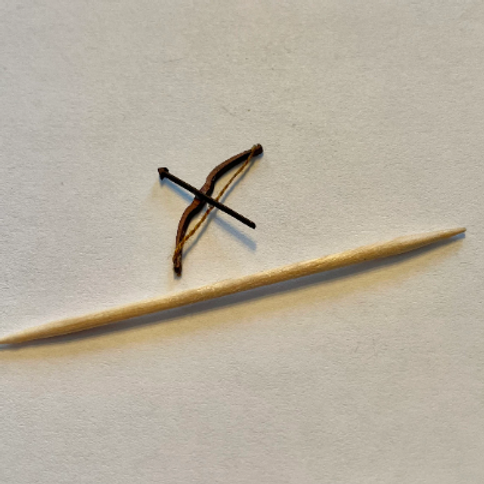 1/48th scale KIT.Weapon. BOW WITH 5 ARROWS