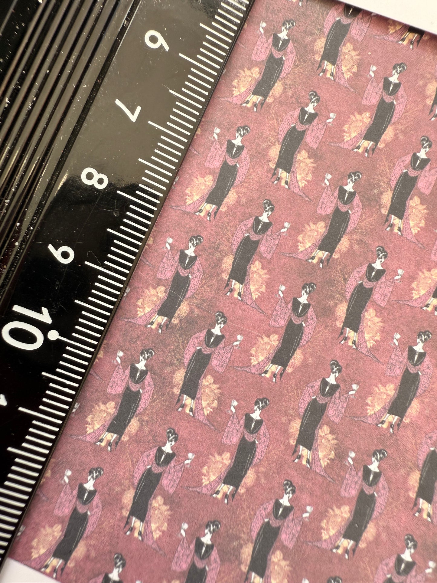PACK 8 Wallpaper French red wine ladies & vines