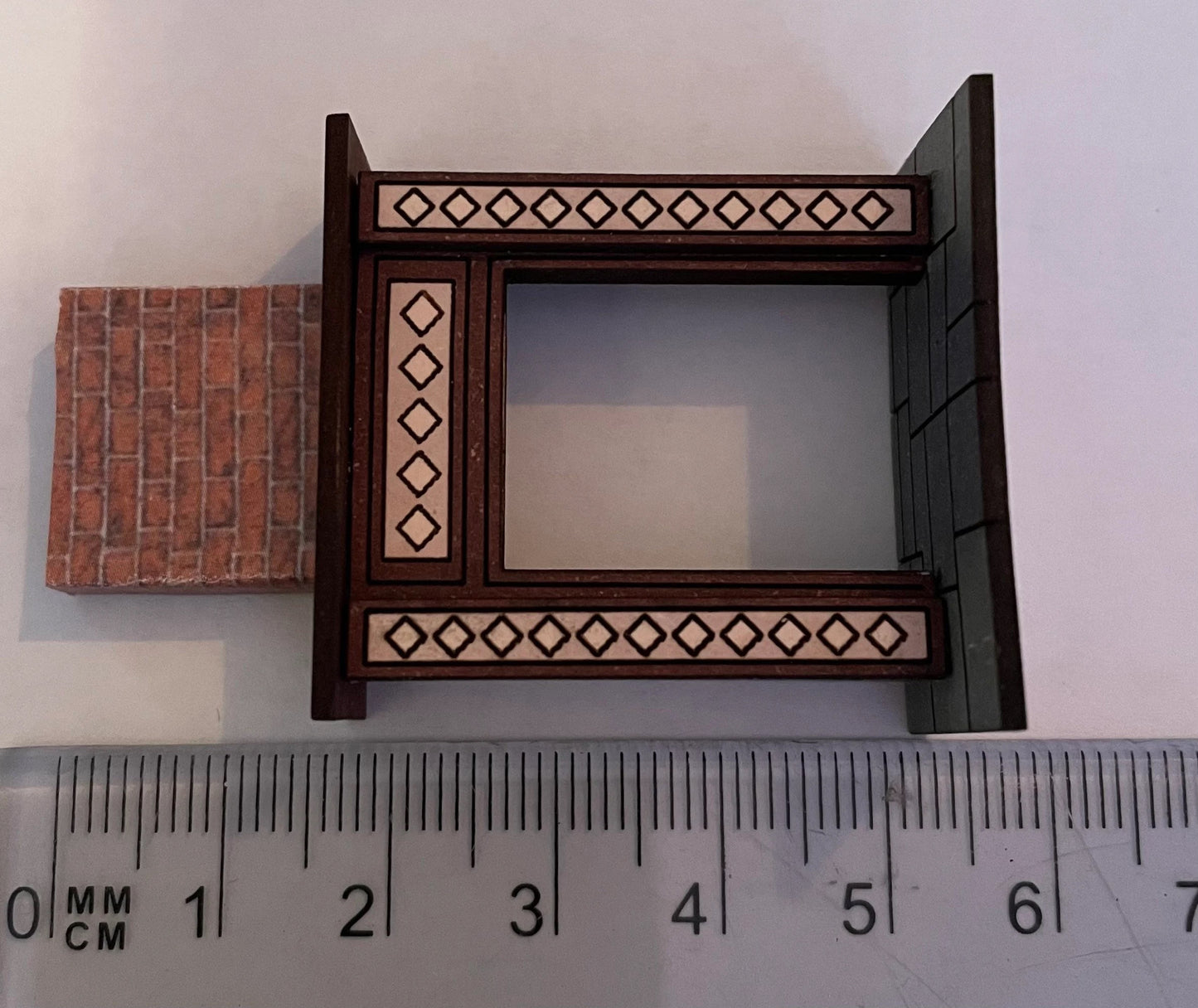 HOMEMAKING. FIREPLACE DIAMOND PATTERN 1/48th kit,