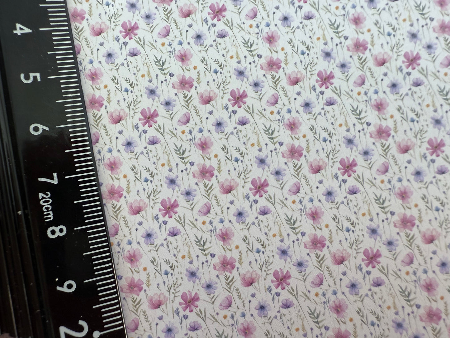 PACK 18 VICTORIAN floral lilacs