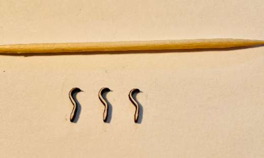 HOMEMAKING MEAT HOOKS (5 in a pack.) 1/48th scale KIT